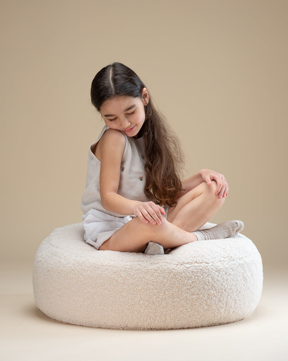 Wigiwama Cream White Ottoman - teddystof poef
