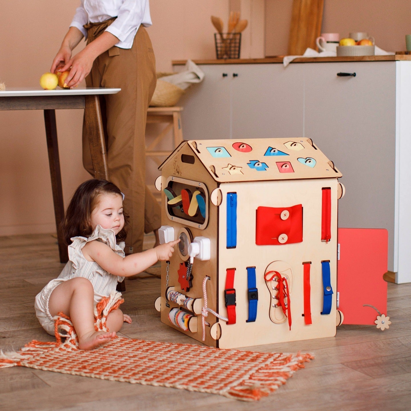 BusyKids Busy Board speelhuisje – naturel