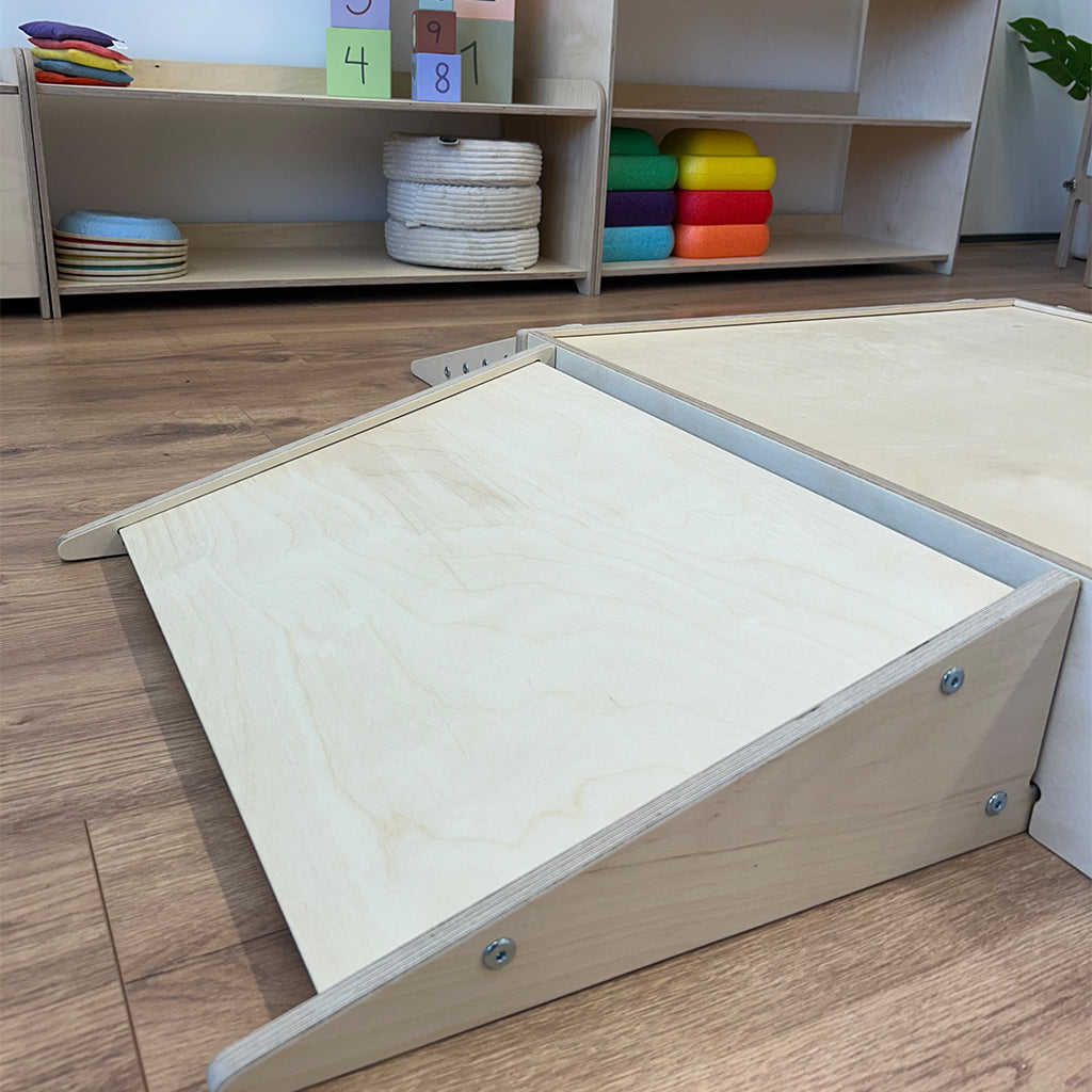 Houten kruipheuvel - glijbaan 16 cm - kruipkist accessoire