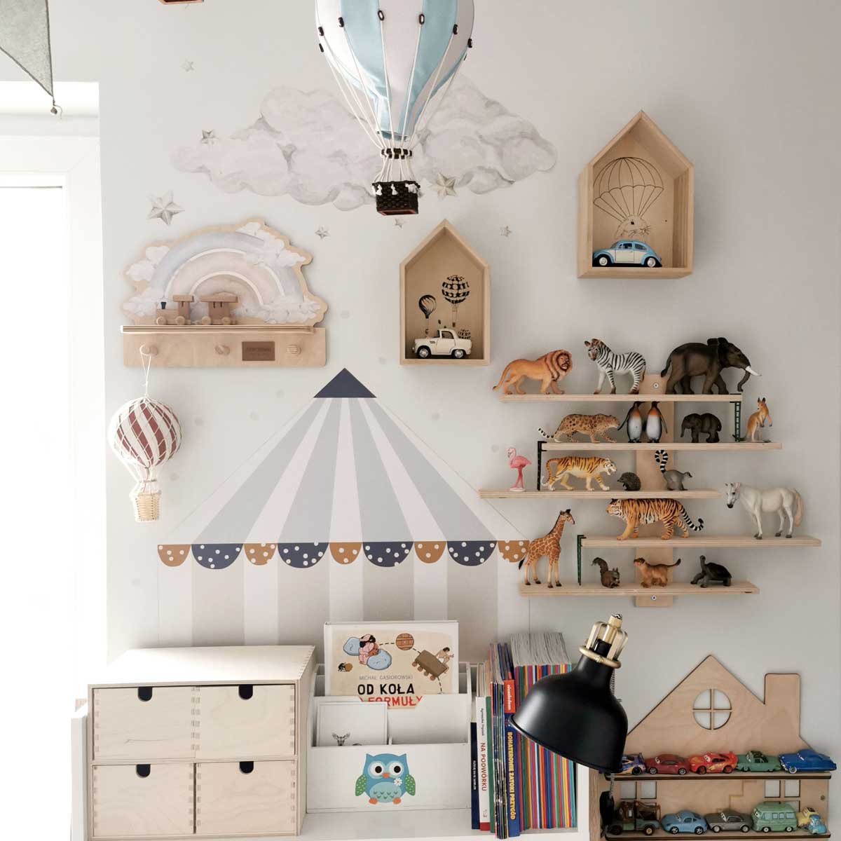 Circus Blue Wallsticker -