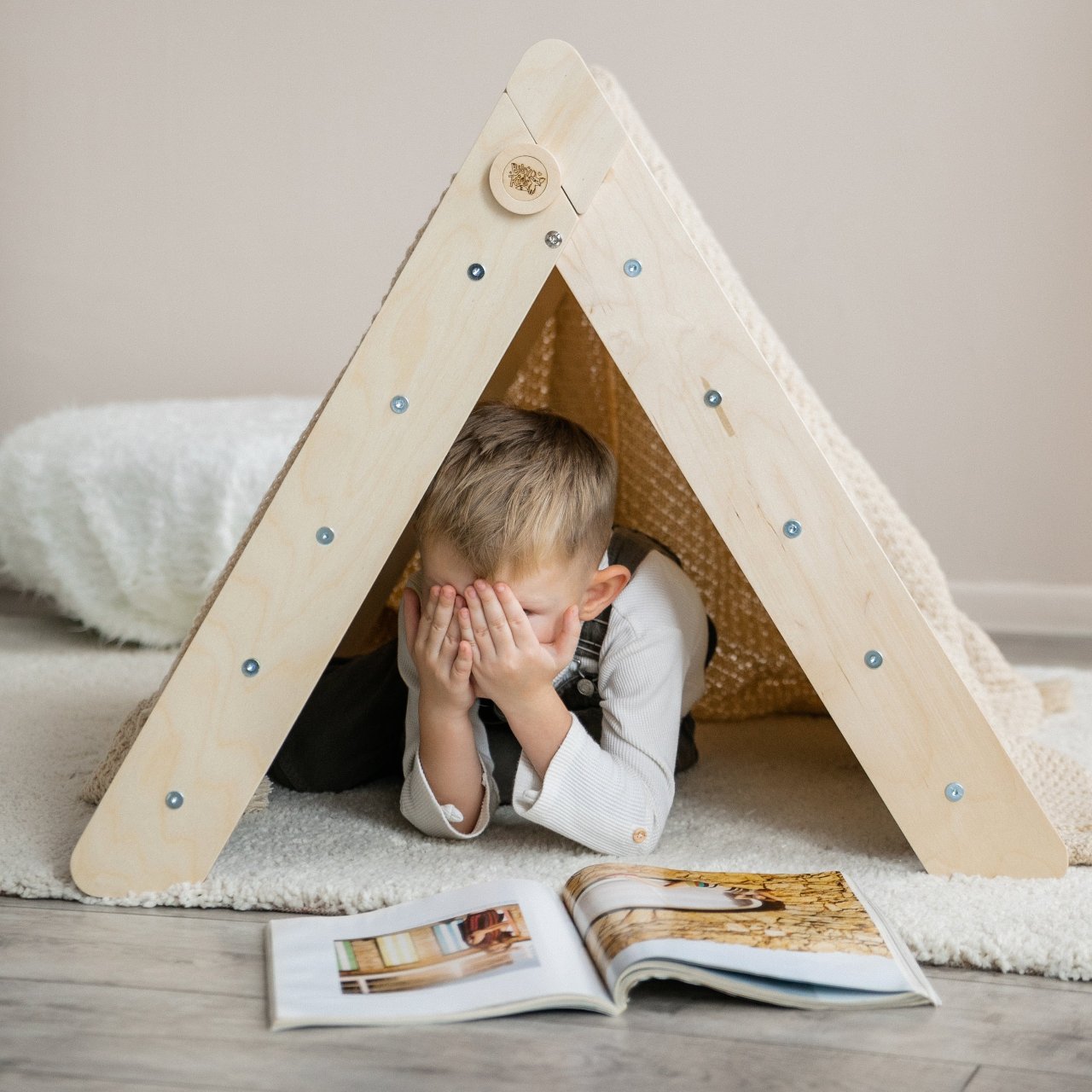 Pikler Triangle – Bright