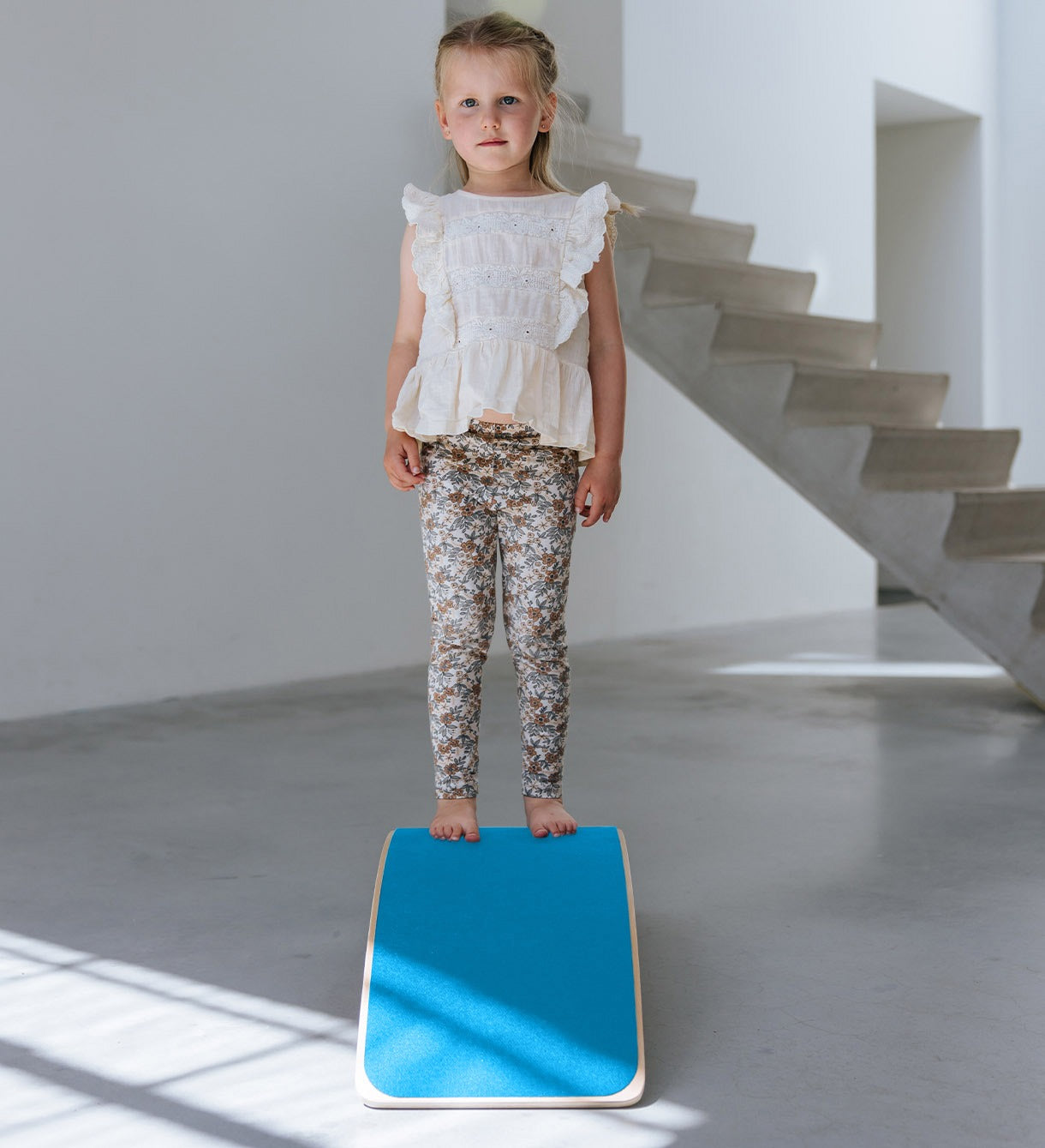 Balance board - hout - met hemelsblauw vilt
