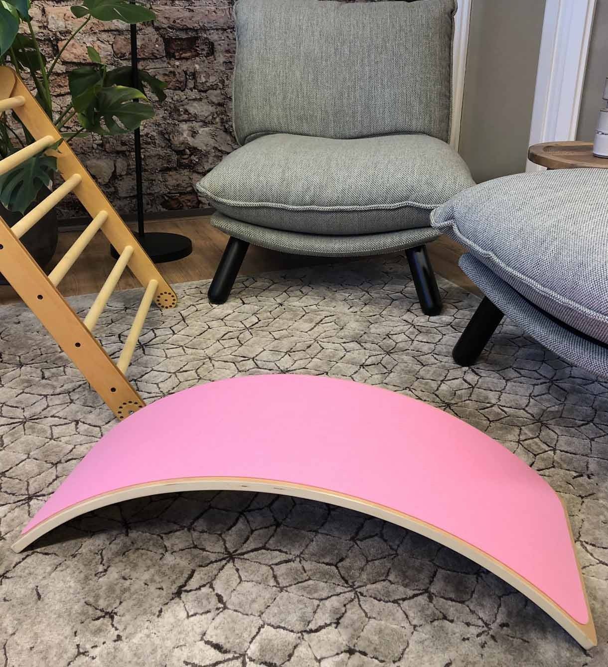 Balance board - wood - with pink felt