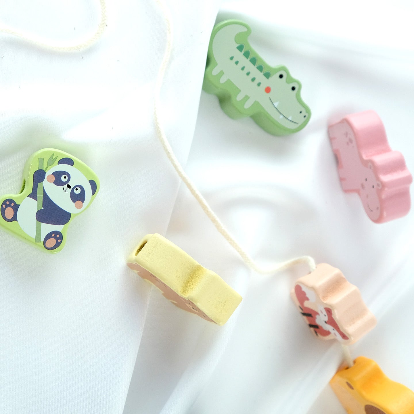 Montessori Play BOX - developmental set for children aged 18 to 24 months