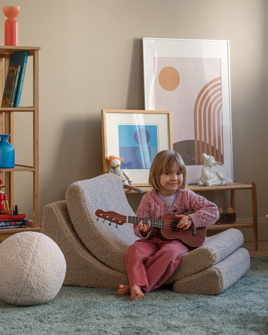 Wigiwama Biscuit Moon Chair - teddystof loungestoel