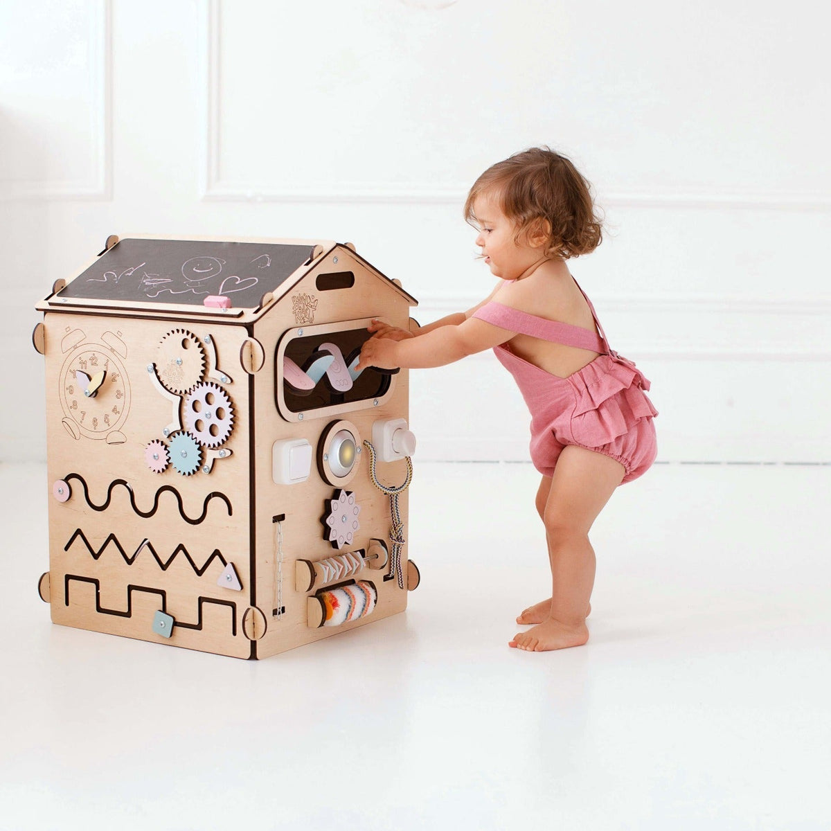 Set - BusyBoard Cottage natura/pastel and creative cube
