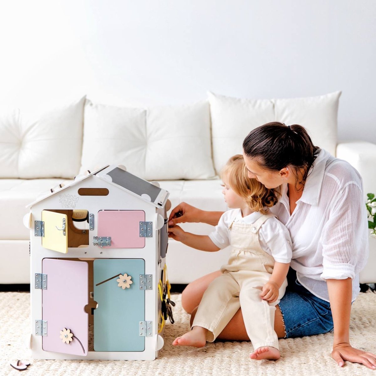 BusyKids Busy Board speelhuisje – wit/pastel, limited edition-Speelhuisje