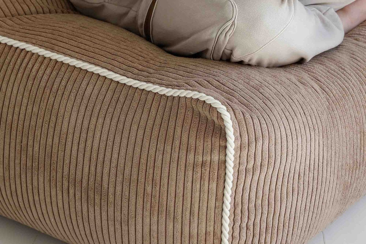 Shappy Kumo fauteuil Corduroy in Chocolate