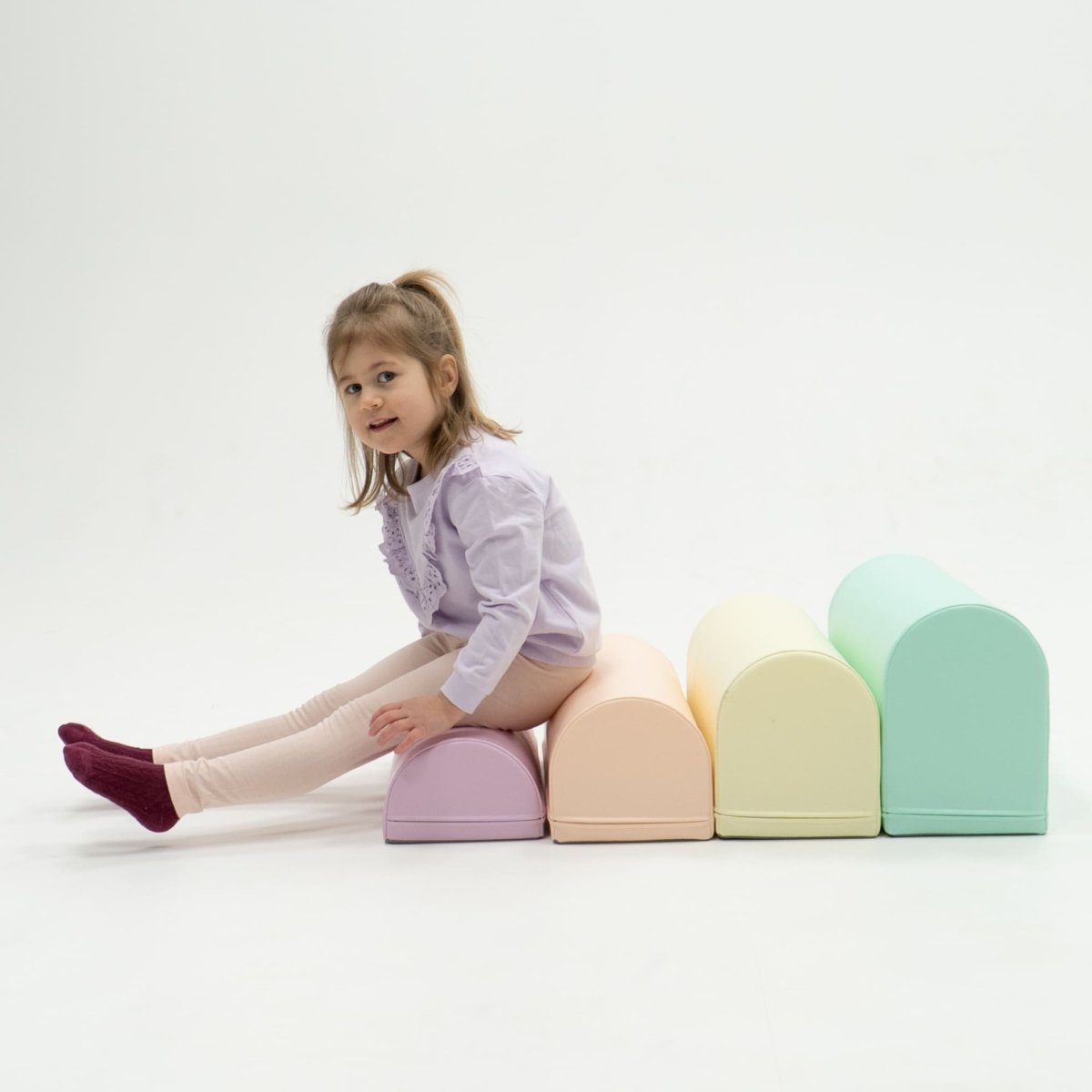 soft play set met modulaire foamblokken voor baby's peuters en kleuters