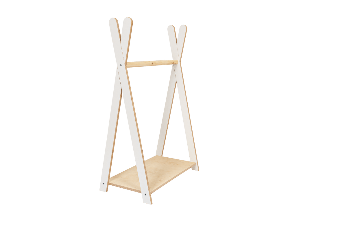 houten kinderkledingrek tipi wit groot op kindhoogte
