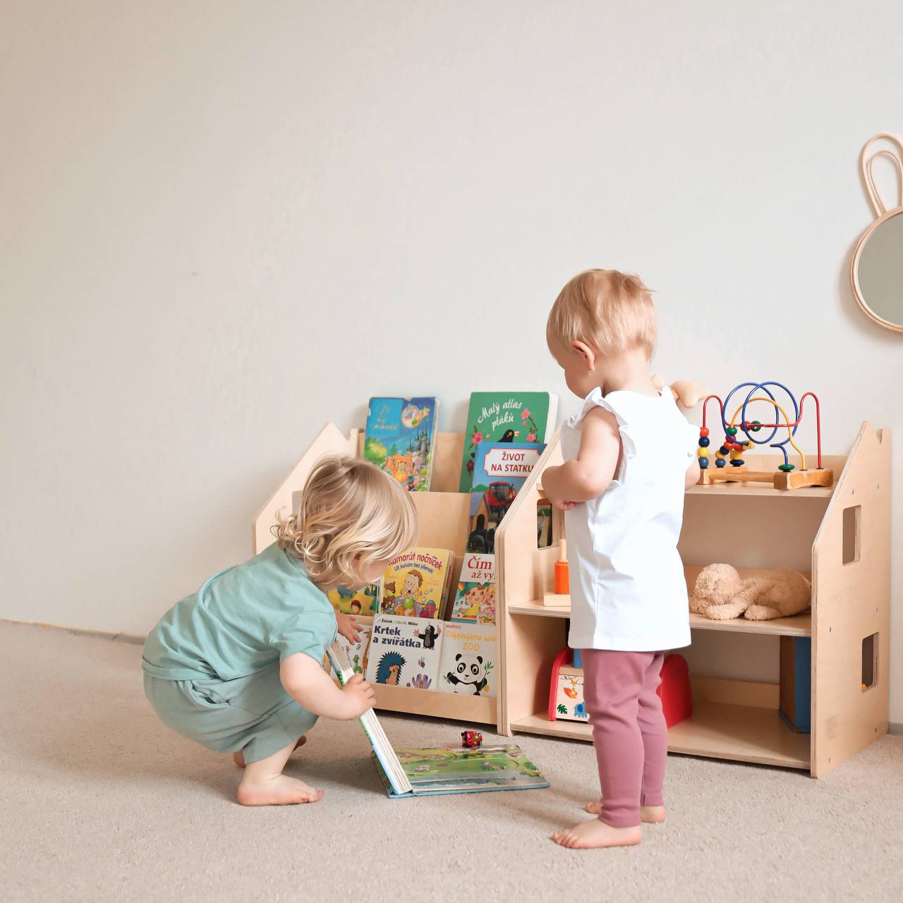 BusyKids boekenkast en speelgoedrek set – limited edition