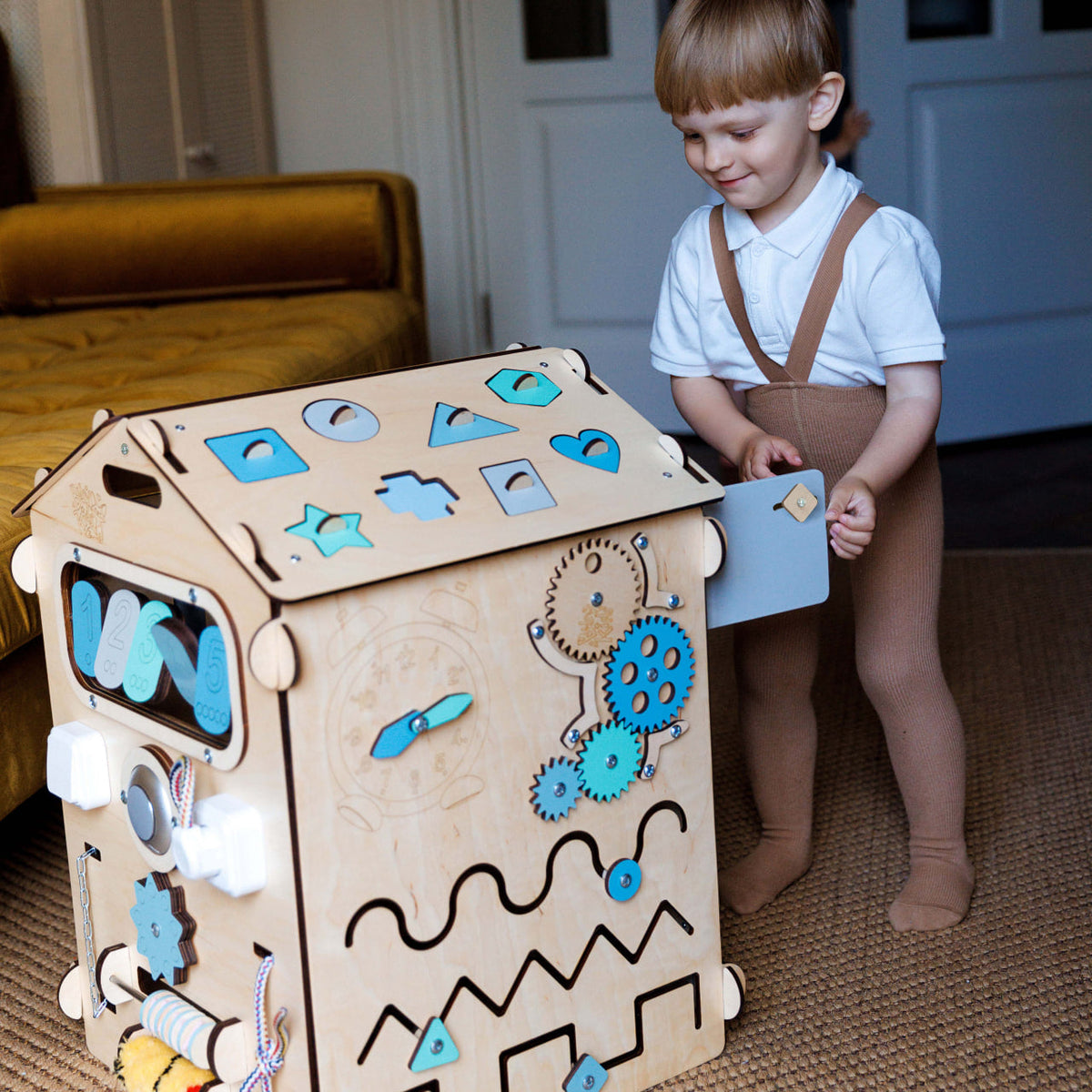 BusyKids Busy Board speelhuisje – naturel mint, limited edition