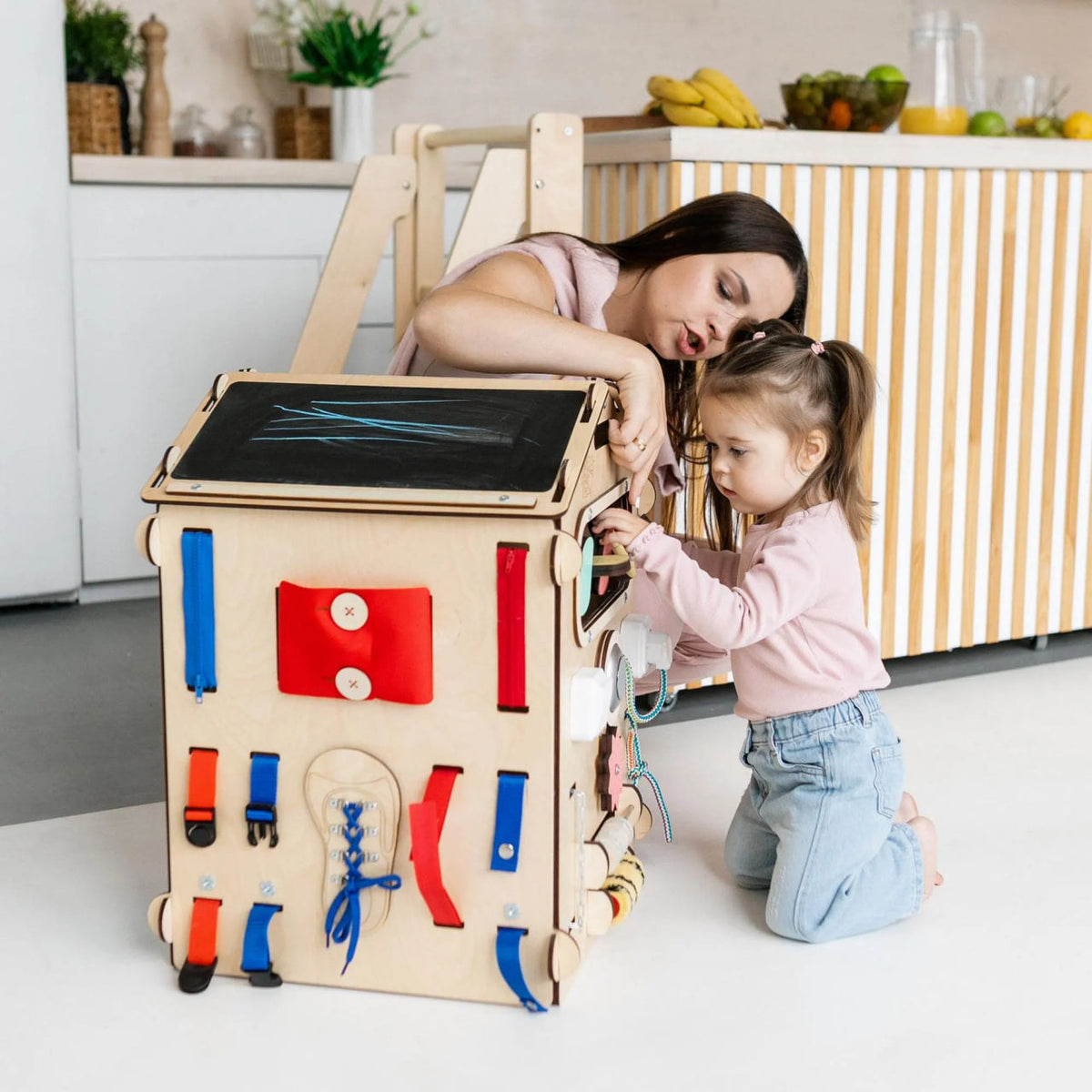 Set - Busy Board House natura and Creative Cube