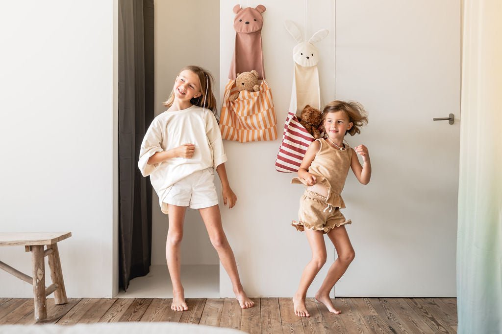 Toto Bear dichtgetrokken als draagtas van canvas